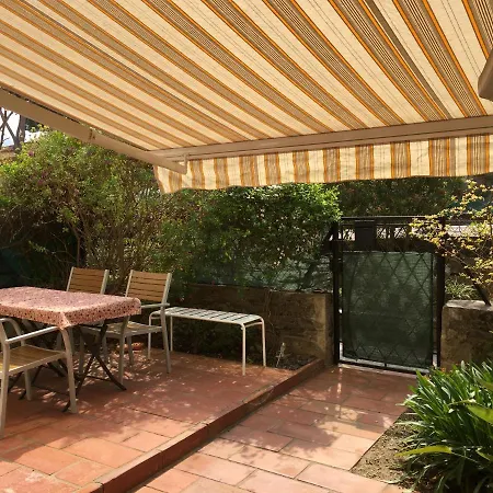 Apartment Bel 4pers Rdc/parking/terrasse/ Jardin *