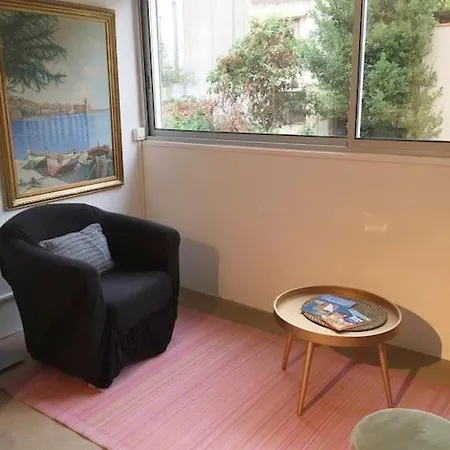 Bel 4pers Rdc/parking/terrasse/ Jardin