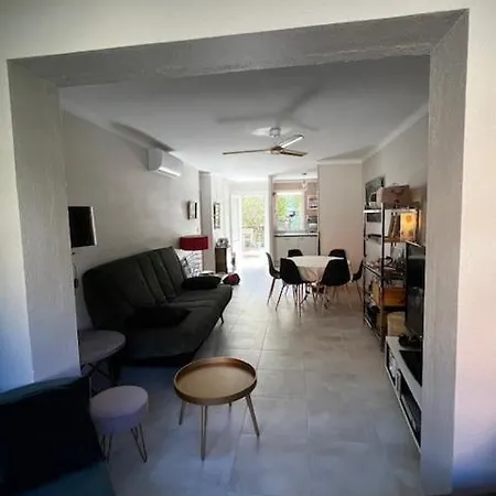 Bel 4pers Rdc/parking/terrasse/ Jardin