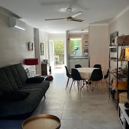דירה Bel 4pers Rdc/parking/terrasse/ Jardin קוליור
